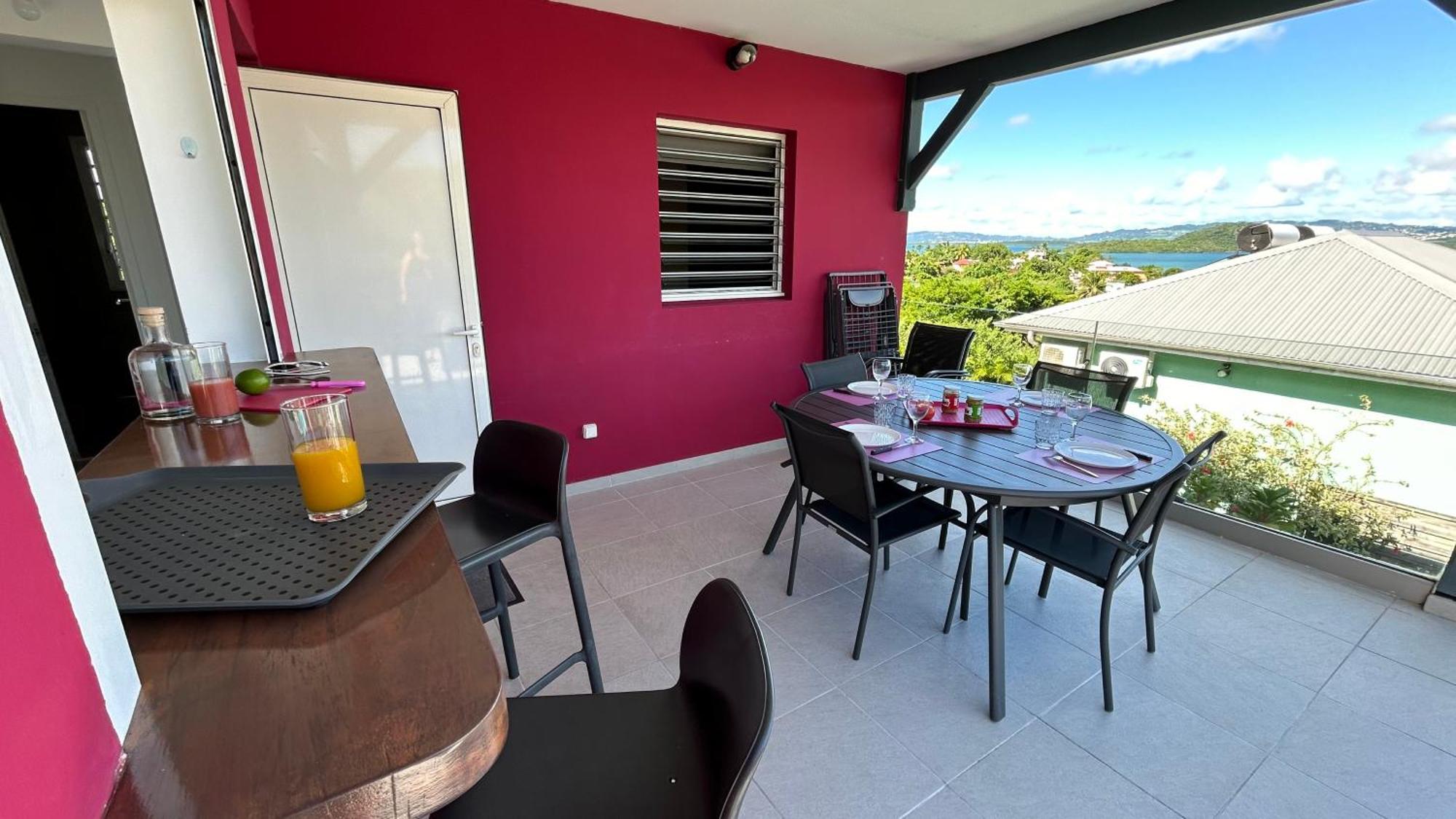 La Villa Jalna Grenadine Deux Chambres Et Piscine Privee Ле-Труаз-Иле Экстерьер фото